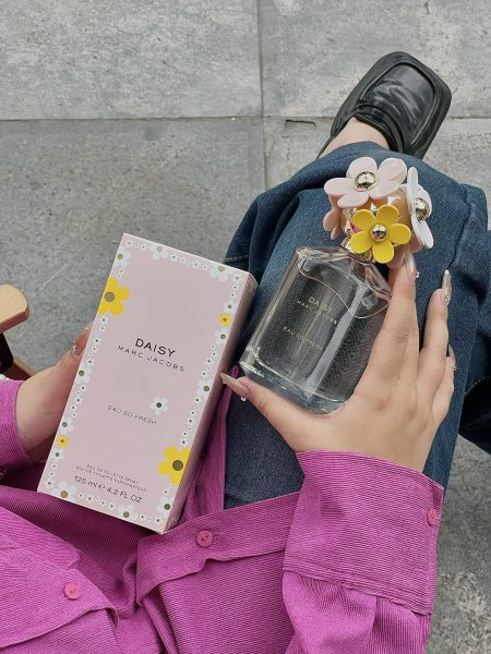 Review nước hoa Marc Jacobs Daisy Eau So Fresh EDT