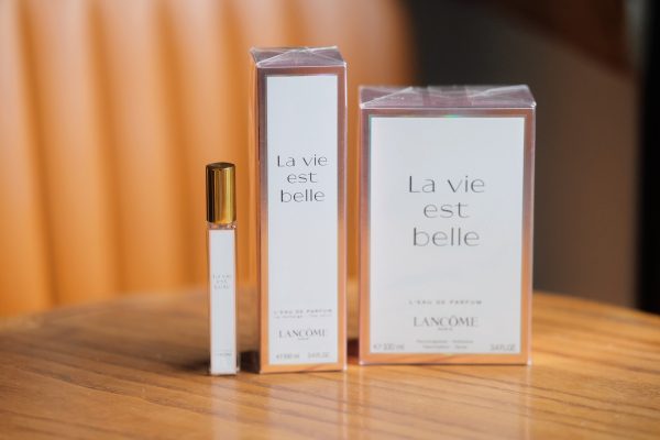 Review nước hoa lancome lavie est belle